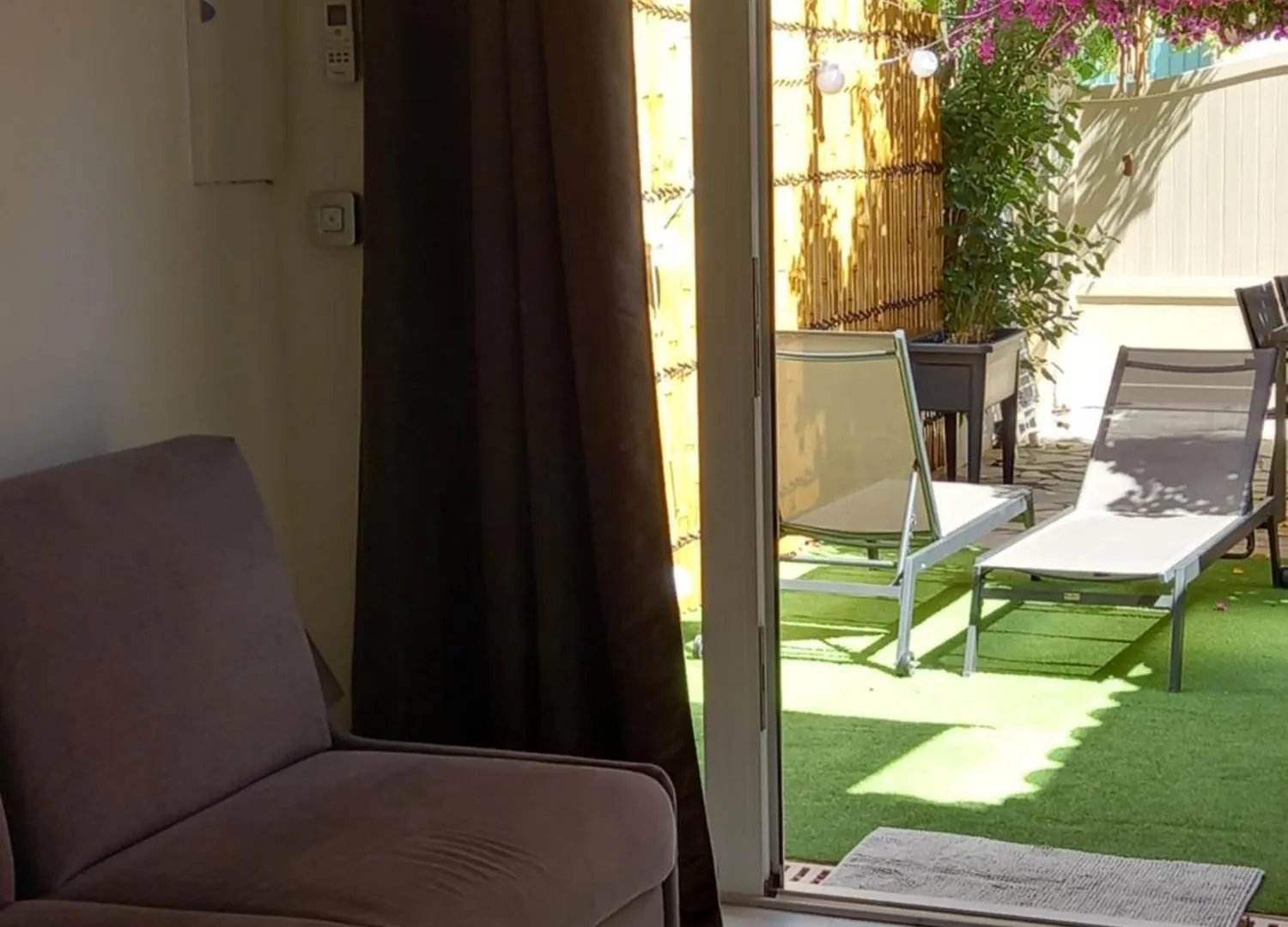 Apartment Cigalou Fabuleux Studio Entre Le Brusc Et Sanary Six-Fours-les-Plages