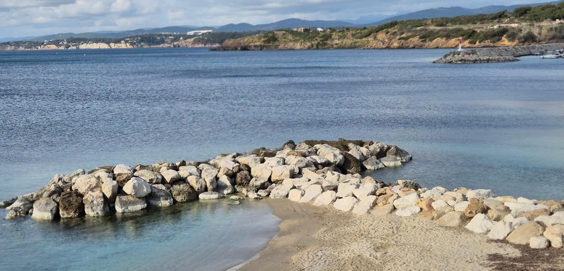 Studio Avec Rez De Jardin Six-Fours-les-Plages Frankrike